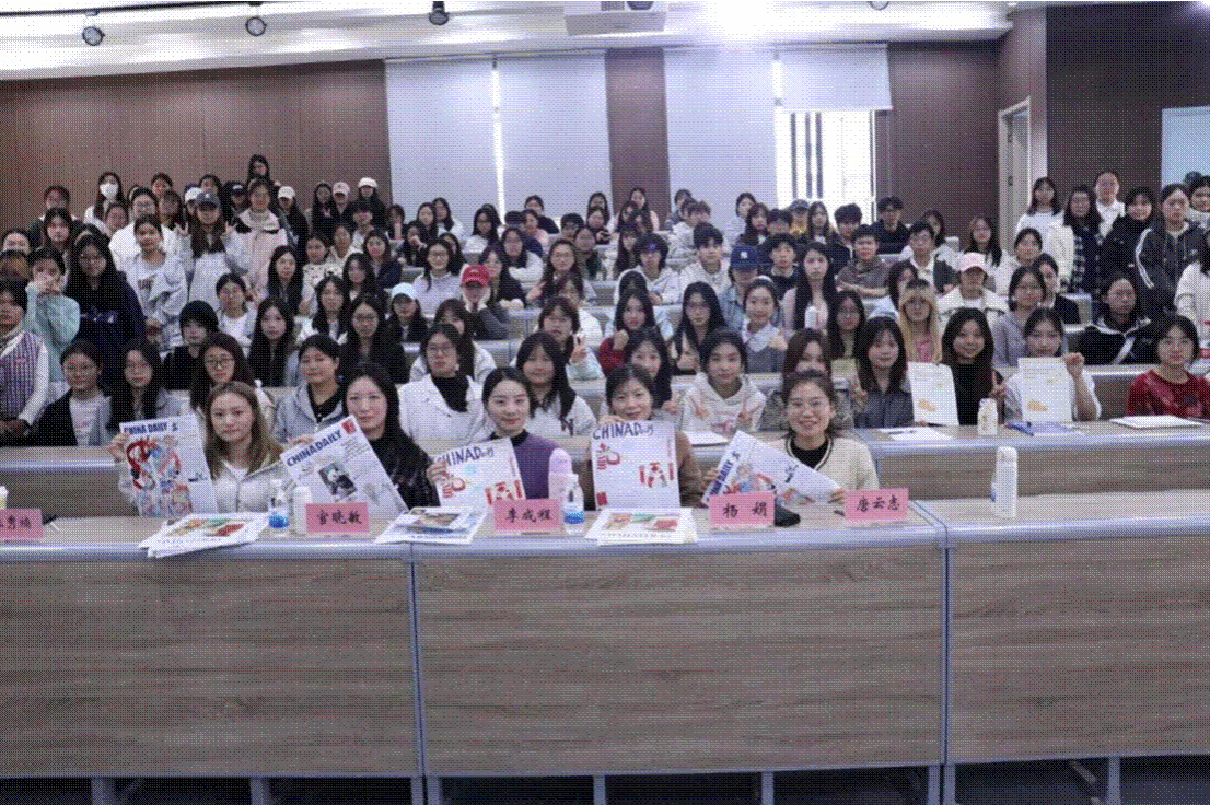 本次比赛合影留恋